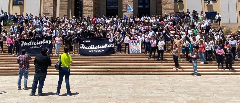 Historia Asociación Gremial de Empleados y Funcionarios del Poder Judicial de Mendoza